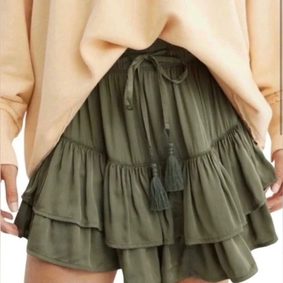 Aerie Chic Olive Green Layered Skirt nwt - Picture 1 of 7